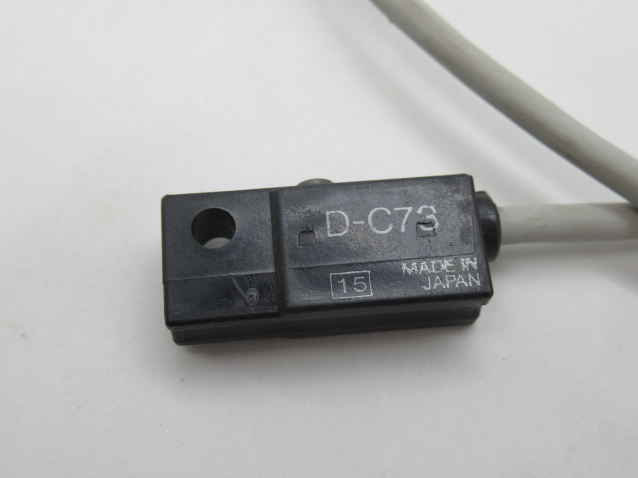 SMC D-C73 Auto Switch 24VDC 100VAC 5-40mA 5-20mA 0.5m Length USED