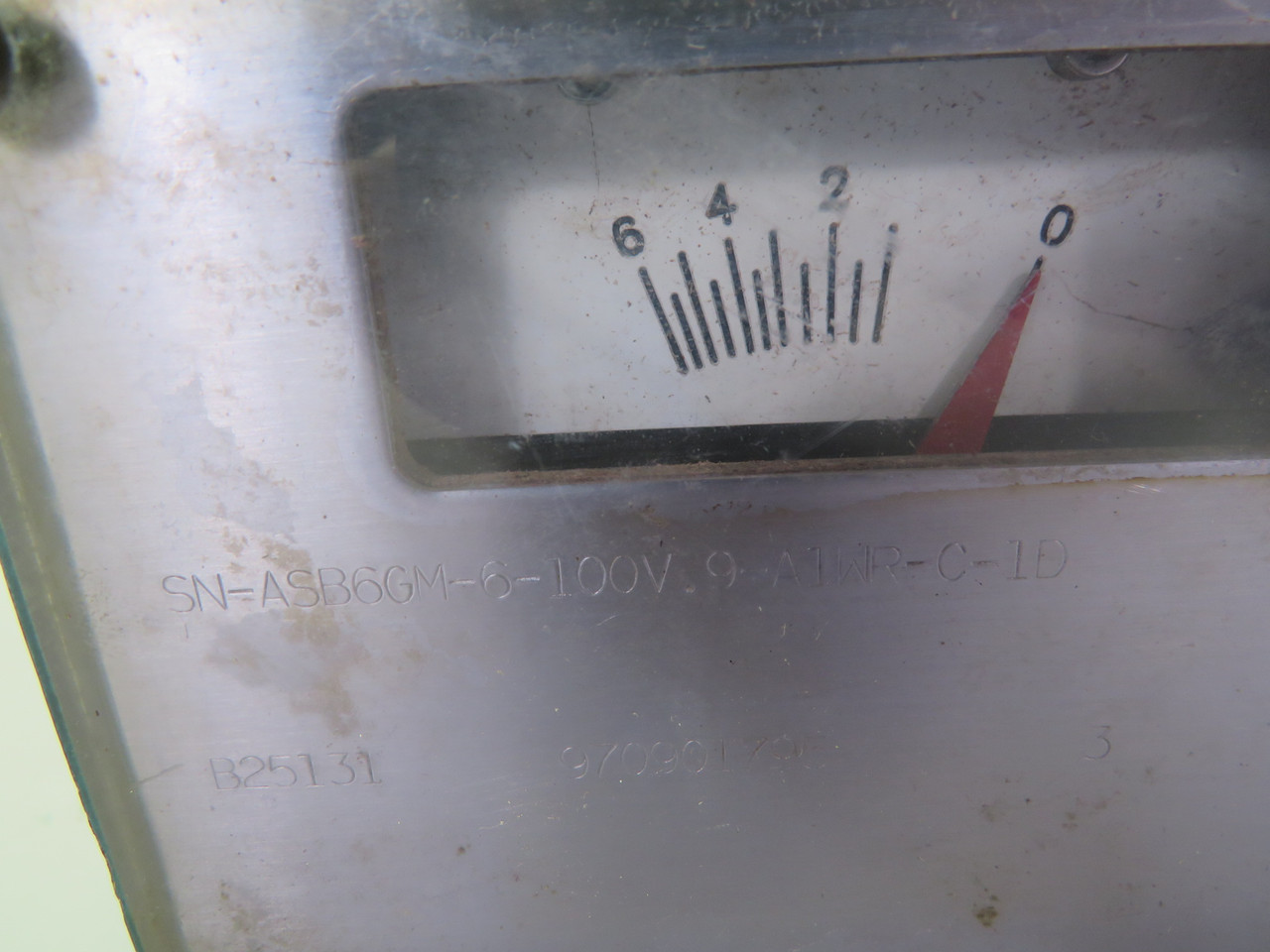 Universal SN-ASB6GM-6-100V.9-A1WR-C-1D Flow Meter 0-6GPM SIGNIFICANT RUST USED