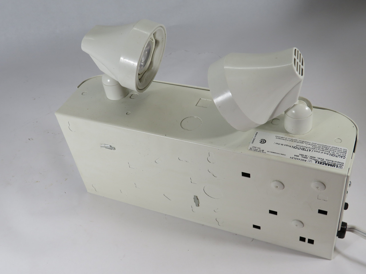 Thomas & Betts RGC442LD1 Compact Steel Battery Emergency Light SHELF WEAR NEW