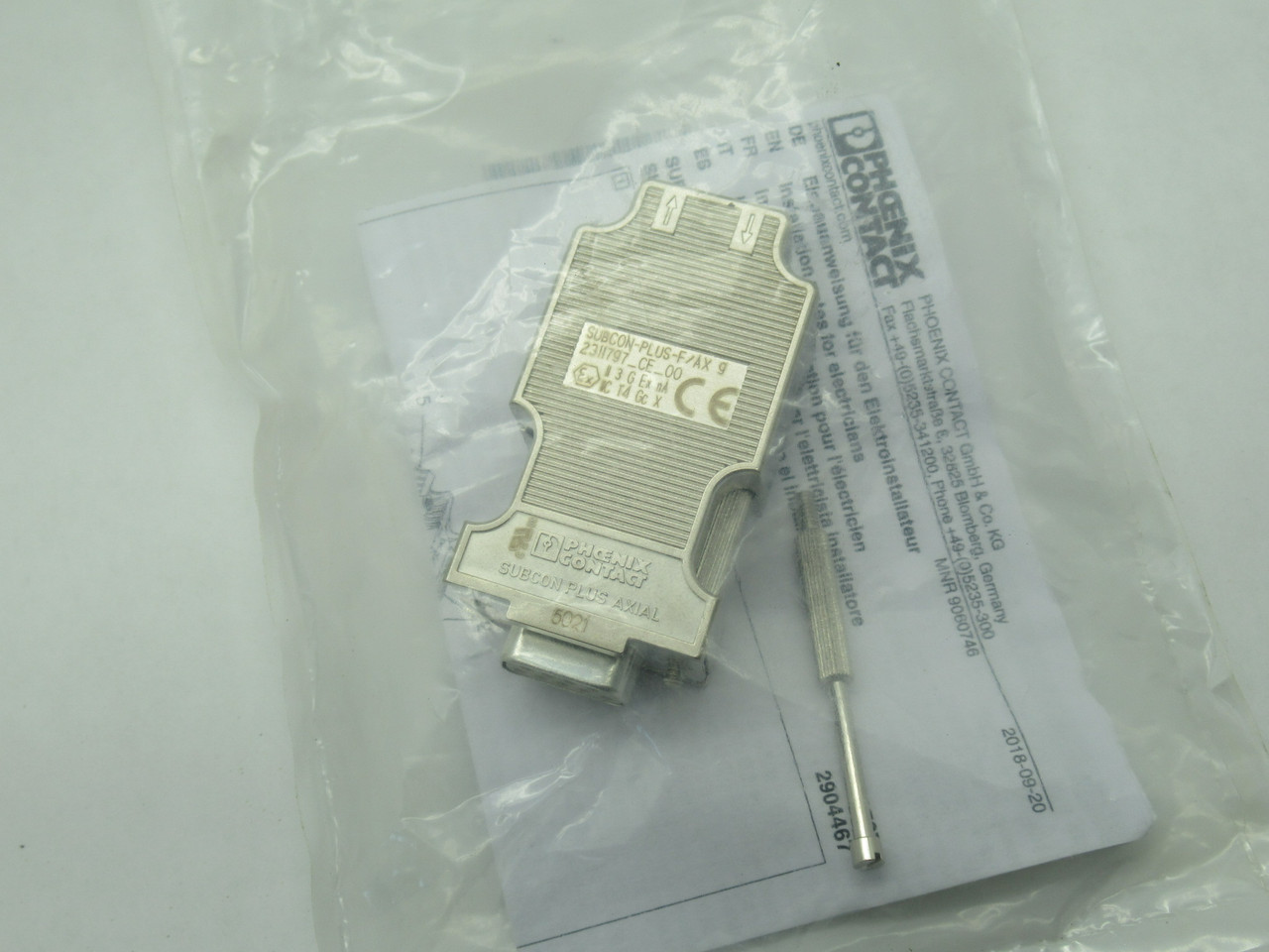 Phoenix Contact SUBCON-PLUS-F/AX 9 D-Sub Bus Connector Female 9-Position NWB