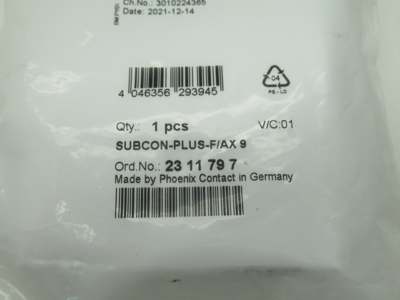 Phoenix Contact SUBCON-PLUS-F/AX 9 D-Sub Bus Connector Female 9-Position NWB