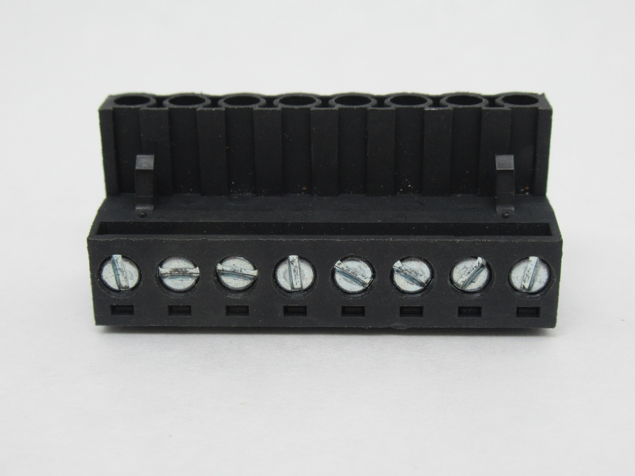 Molex 395300008 Horizontal PCB Connector 5.08mm Pitch 8-Position NOP