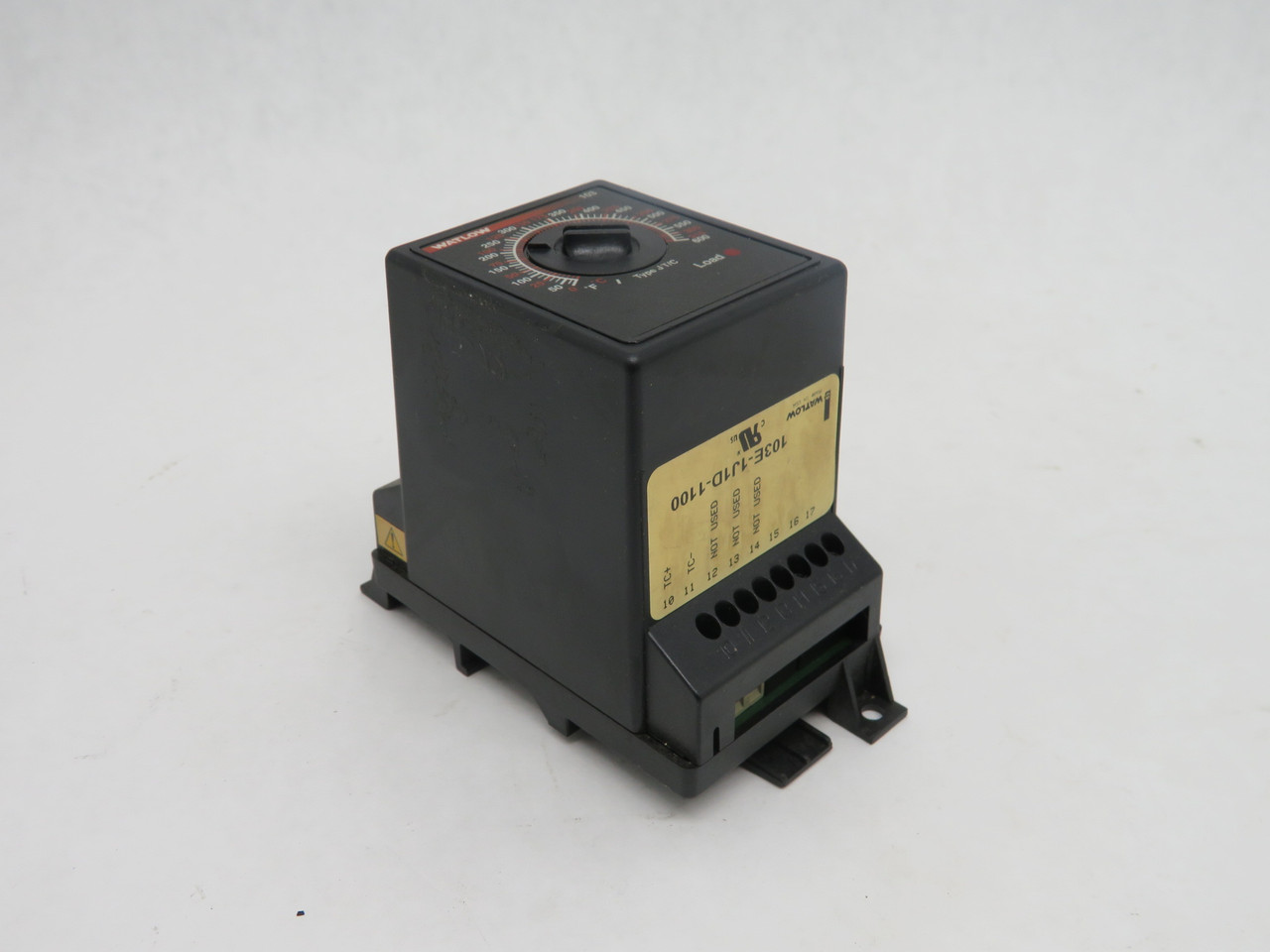 Watlow 103E-1J1D-1100 On/Off Temperature Controller USED