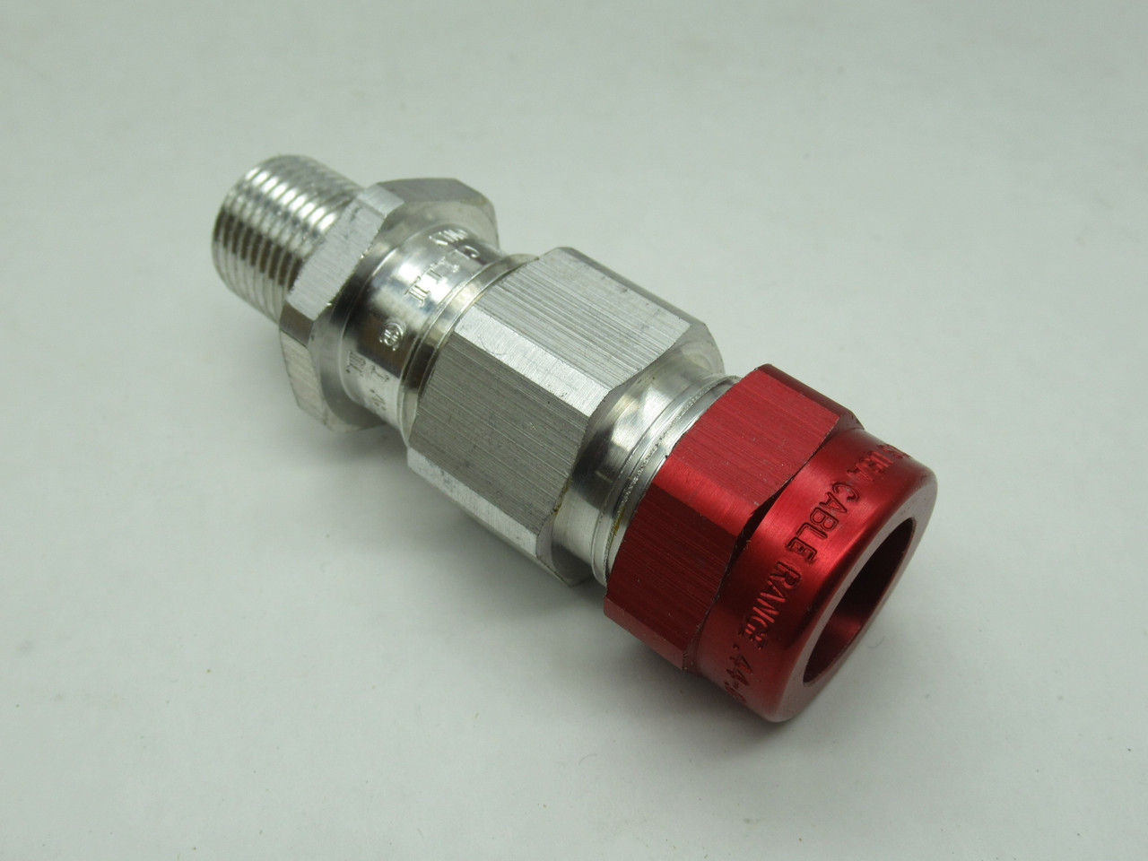 Eaton Crouse-Hinds TMCX165 Cable Gland 1/2" NPT 0.44-0.65" Range 5-Pack NEW