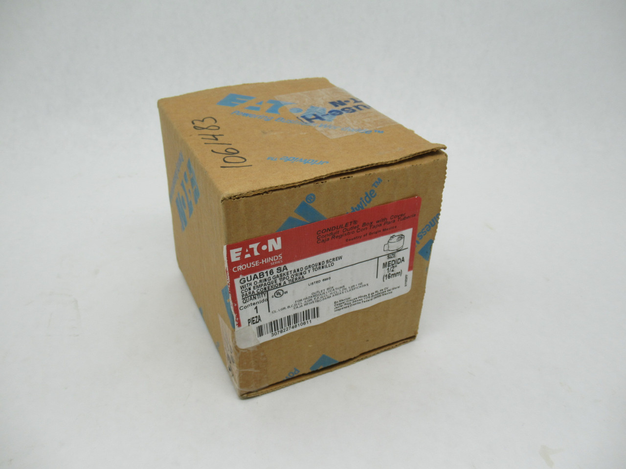Eaton Crouse-Hinds GUAB16SA Conduit Outlet Box with Cover 1/2" Thread SEALED NEW