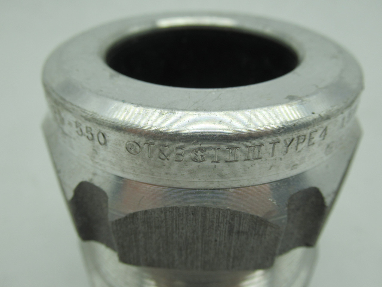 Thomas & Betts ST125-550 Teck Cable Fitting 1-1/4" NPT 1.5-1.625" Jacket USED