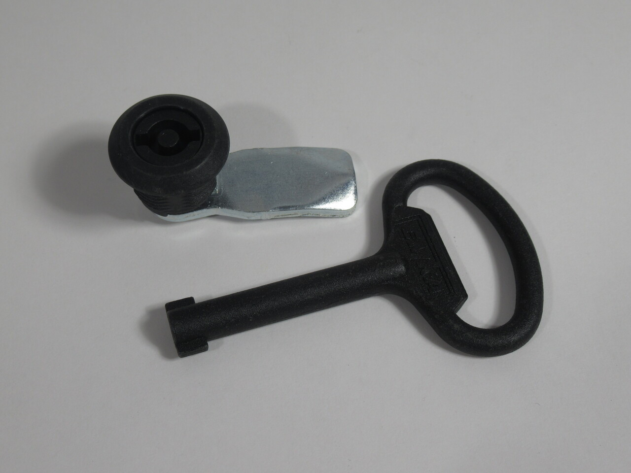 EMKA 1000-U188-N Insert Cam Double Bit 5mm C/W Key NOP