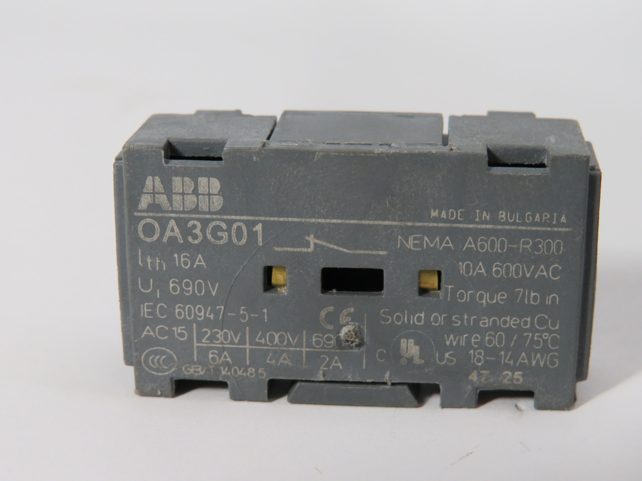 ABB OA3G01 1SCA022456R7410 Auxiliary Contact for Safety Disconnect 1NC USED
