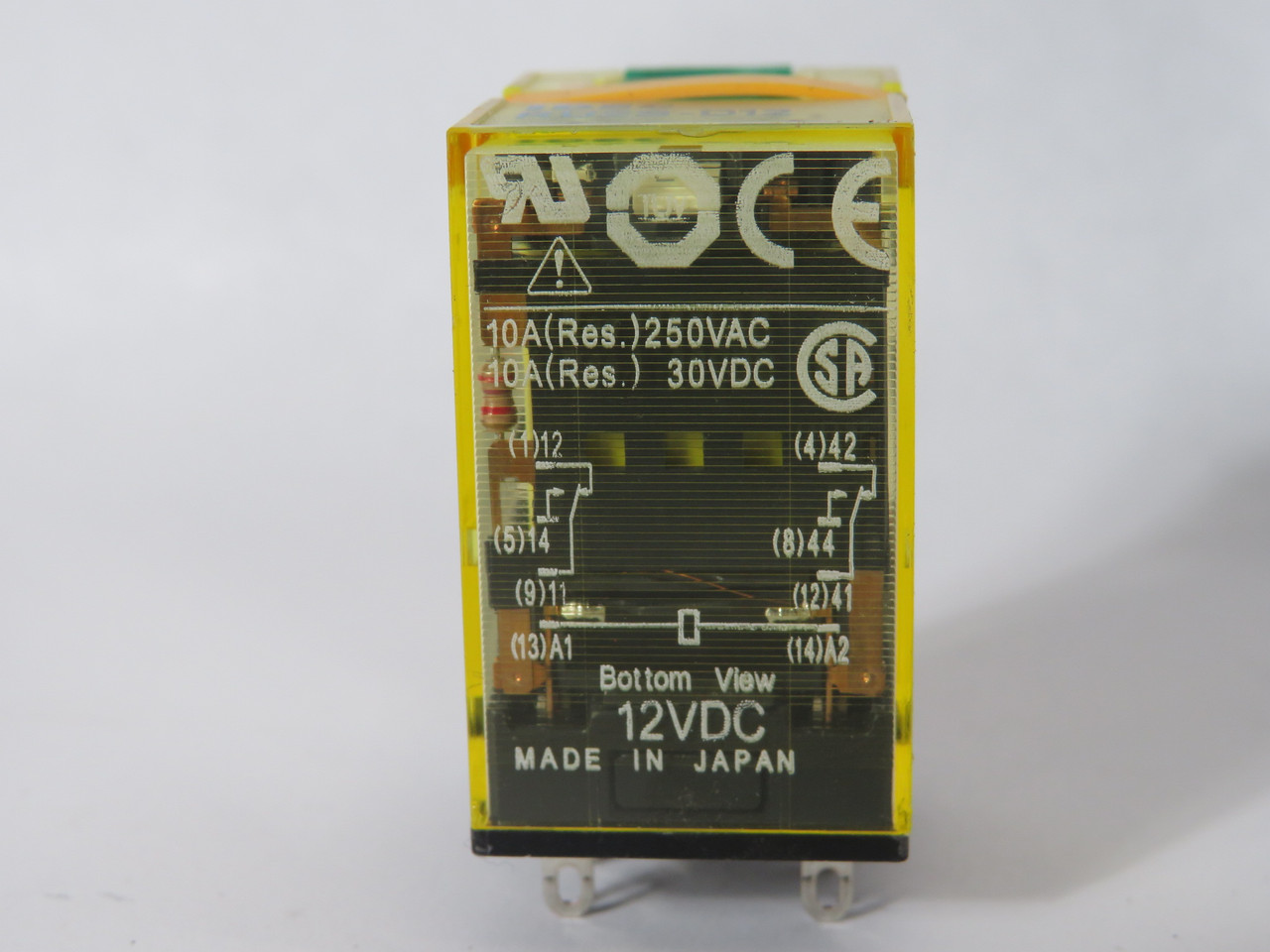 Idec RU2S-D12 General Relay 12VDC 10A 8 Blade USED