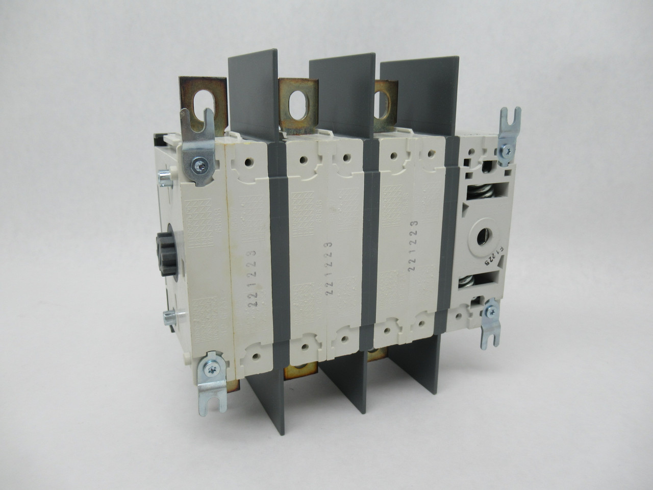ABB OT200U03 Non-Fusible Disconnect Switch 200A 600V 3-Pole NEW