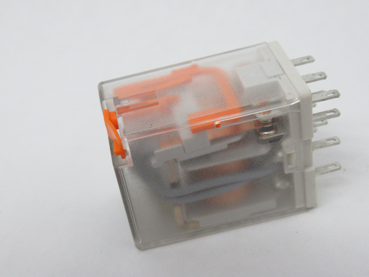 ABB CR-M110AC3 1SVR405612R7000 General Relay 110VAC 10A 11 Blade USED