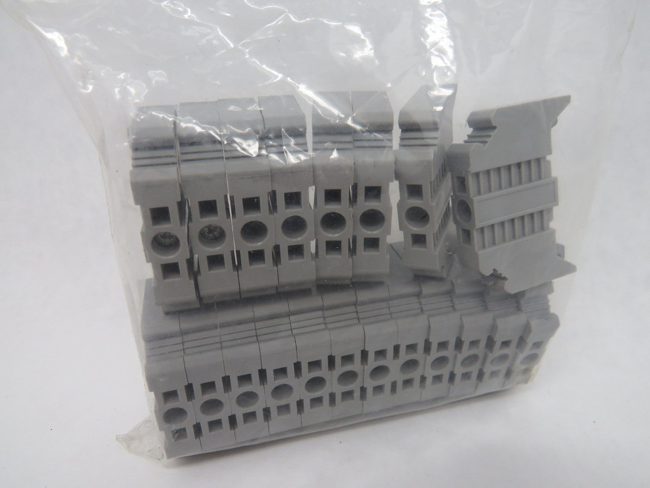 Phoenix Contact 0800886 E/NS-35-N Grey Terminal Block End Bracket Lot of 20 USED