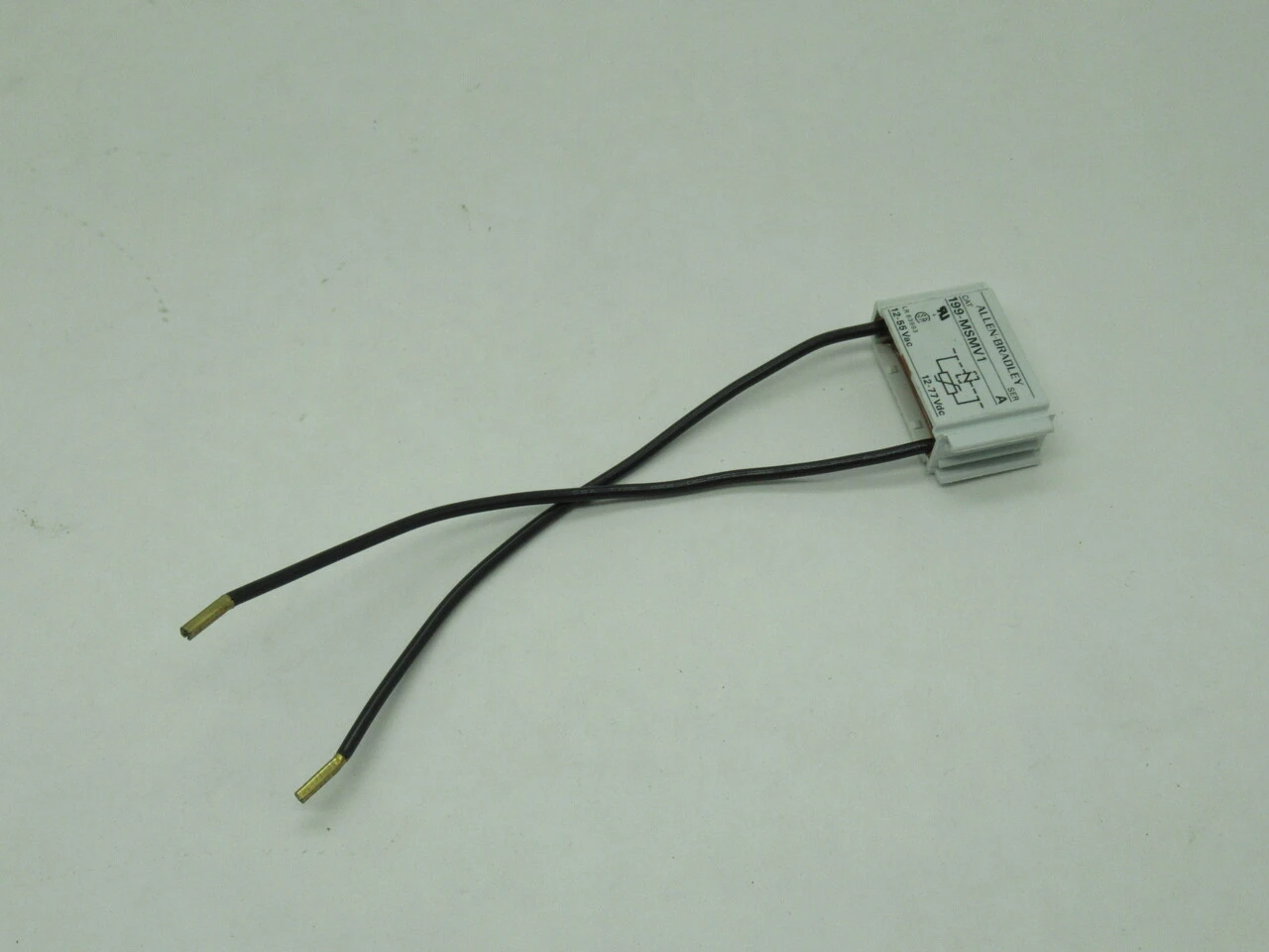 Allen-Bradley 199-MSMV1 Surge Suppressor 12-55VAC 12-77VDC NOP