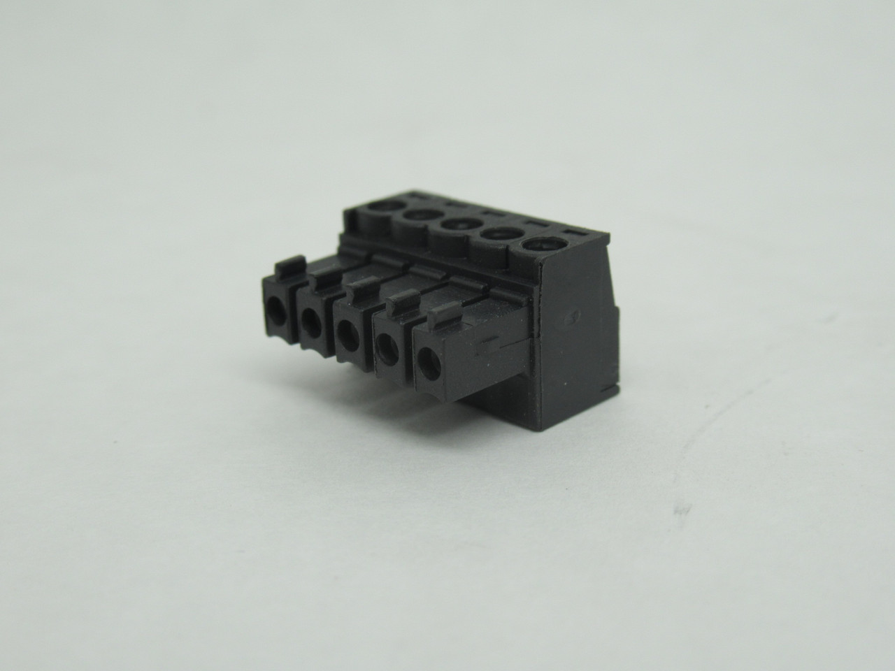 Dinkle EC350V-05P-BK PCB Connector 300V 8A 5-Position Black Lot of 6 USED