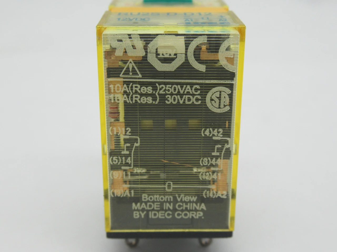 IDEC RU2S-D-D12 Plug-In Relay 12VDC 10A@250VAC/30VDC 8-Blade USED