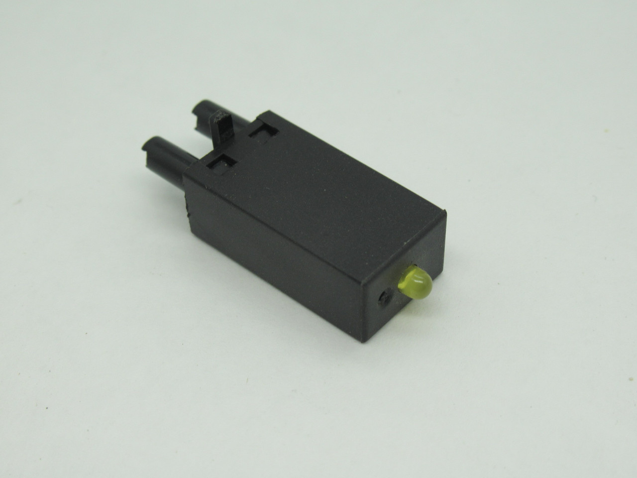Phoenix Contact LDP-12-24DC Plug-In Relay Module 12-24VDC Yellow LED USED