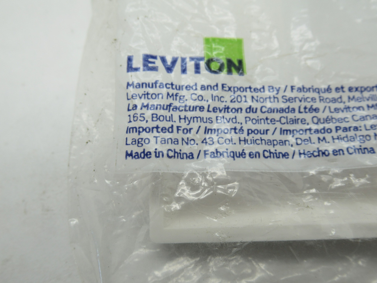 Leviton PJ263-W Nylon Wallplate 3-Gang White Lot of 2 NWB
