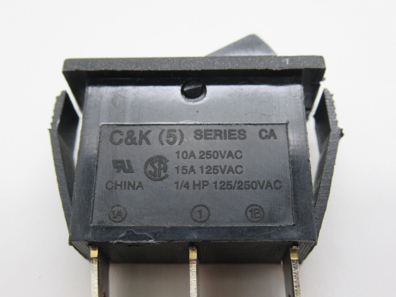 C&K CA22J12207PQ Power Rocker Switch DPST On-Off 10A 250V 15A 125V USED