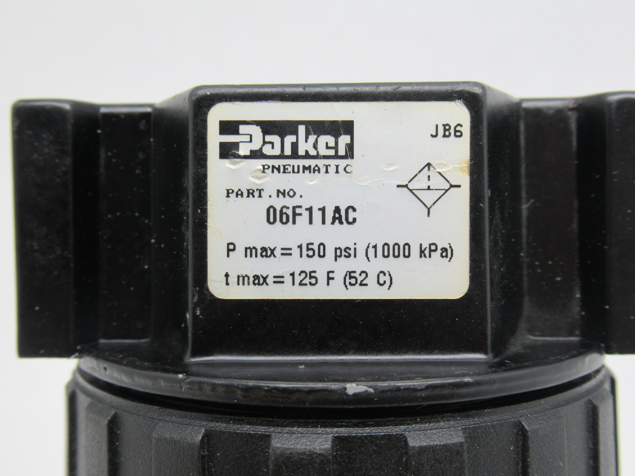 Parker 06F11AC Pneumatic Filter 1/4" NPT 150 psi USED