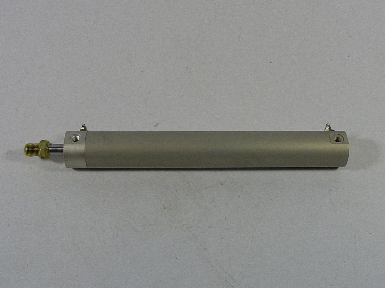 SMC NCDGBA32-0850 Air Cylinder 1-1/4" Bore 8-1/2" Stroke BAG SHELF WEAR NWB