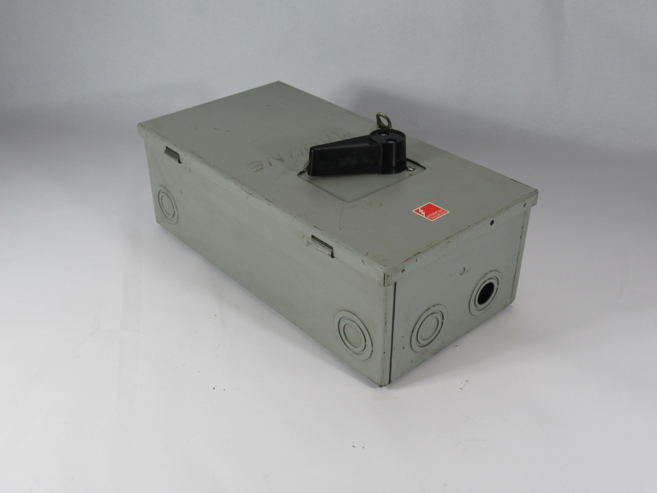 Federal Pioneer 1336 Fusible Disconnect Switch 30A 600VAC 3P MISSING CAP USED