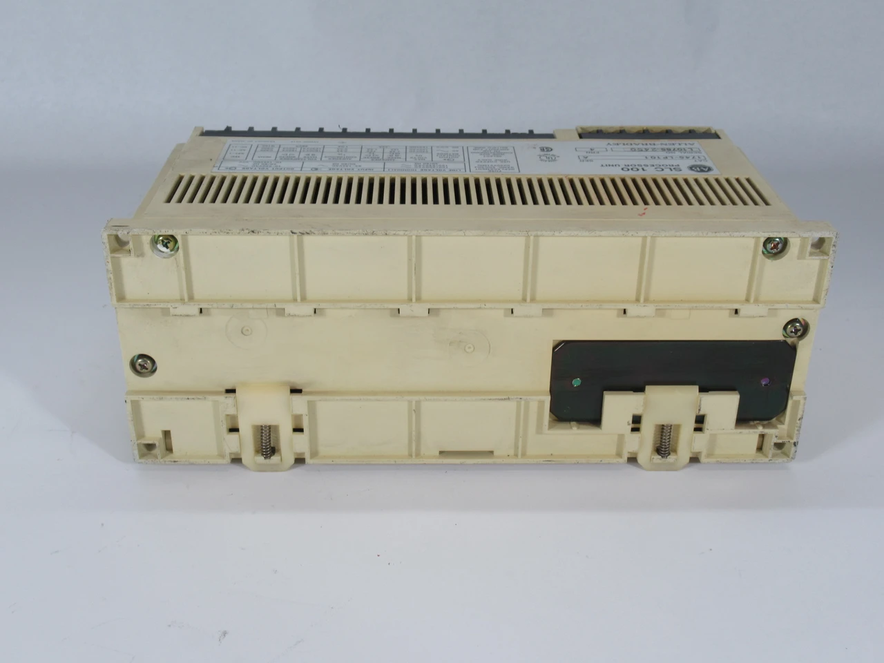 Allen-Bradley 1745-LP101 Series A Processor Unit 85-132V MISSING COVERS USED