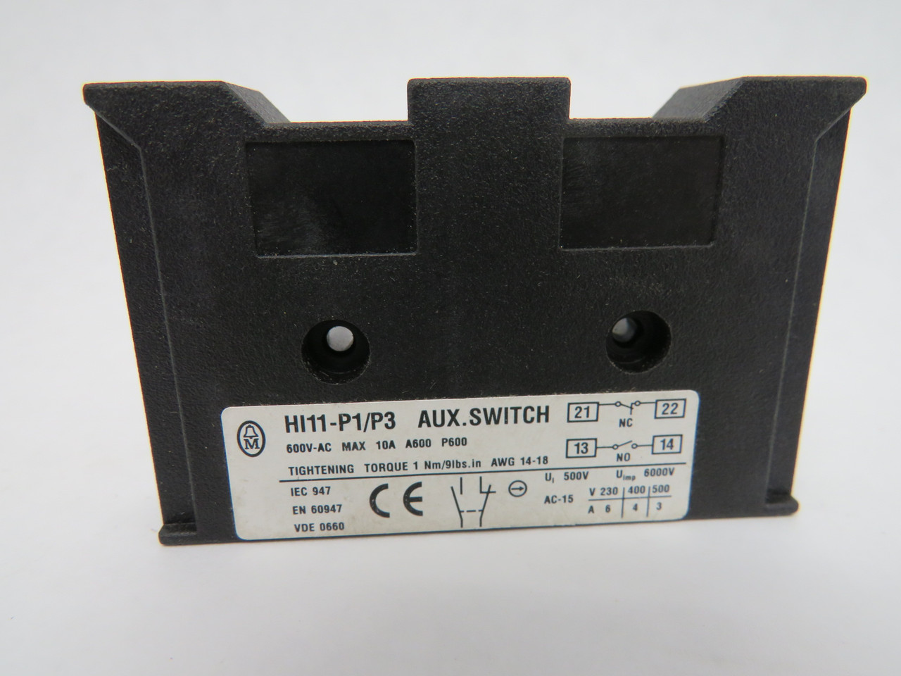 Moeller HI11-P1/P3 Auxiliary Switch for Disconnect 10A 600V 1NO 1NC USED