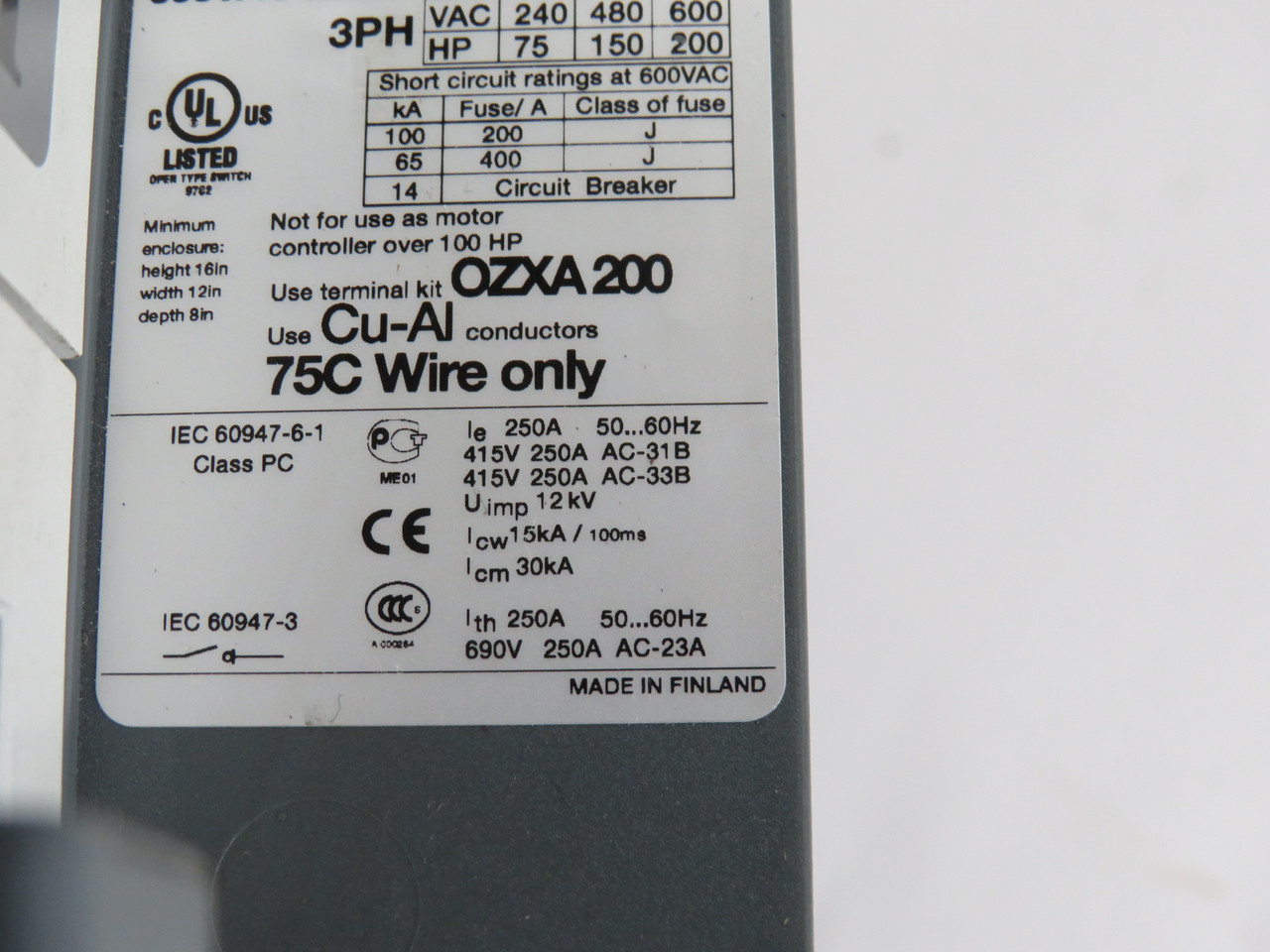 ABB OT200U03C Change Over Switch w/Lugs 200A 600VAC 3P 3Ph MISSING PLATE USED