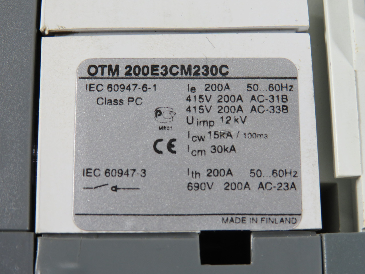 ABB OTM200E3CM230C Motorized Change-Over Switch 200A 415V 50/60Hz SHELF WEAR NOP