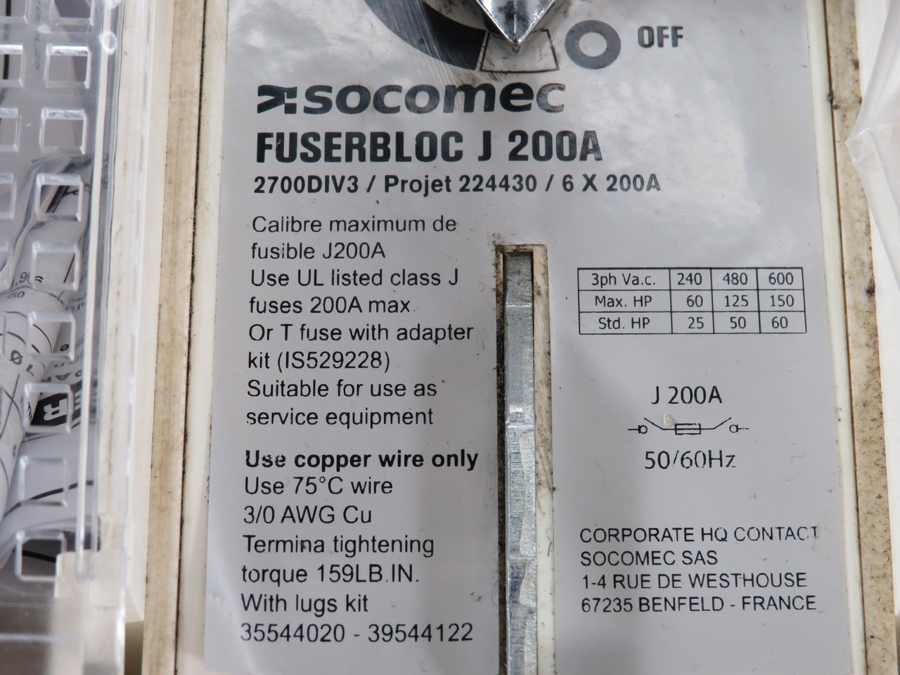 Socomec 2700DIV3 224430 Disconnect Assembly 6x200A 600V 50/60Hz SHELF WEAR USED