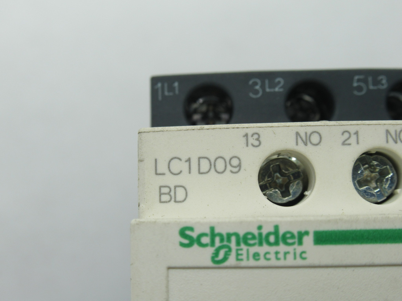 Schneider Electric LC1D09-BD Contactor 24VDC 3P 3N/O NO SUPPRESSOR USED