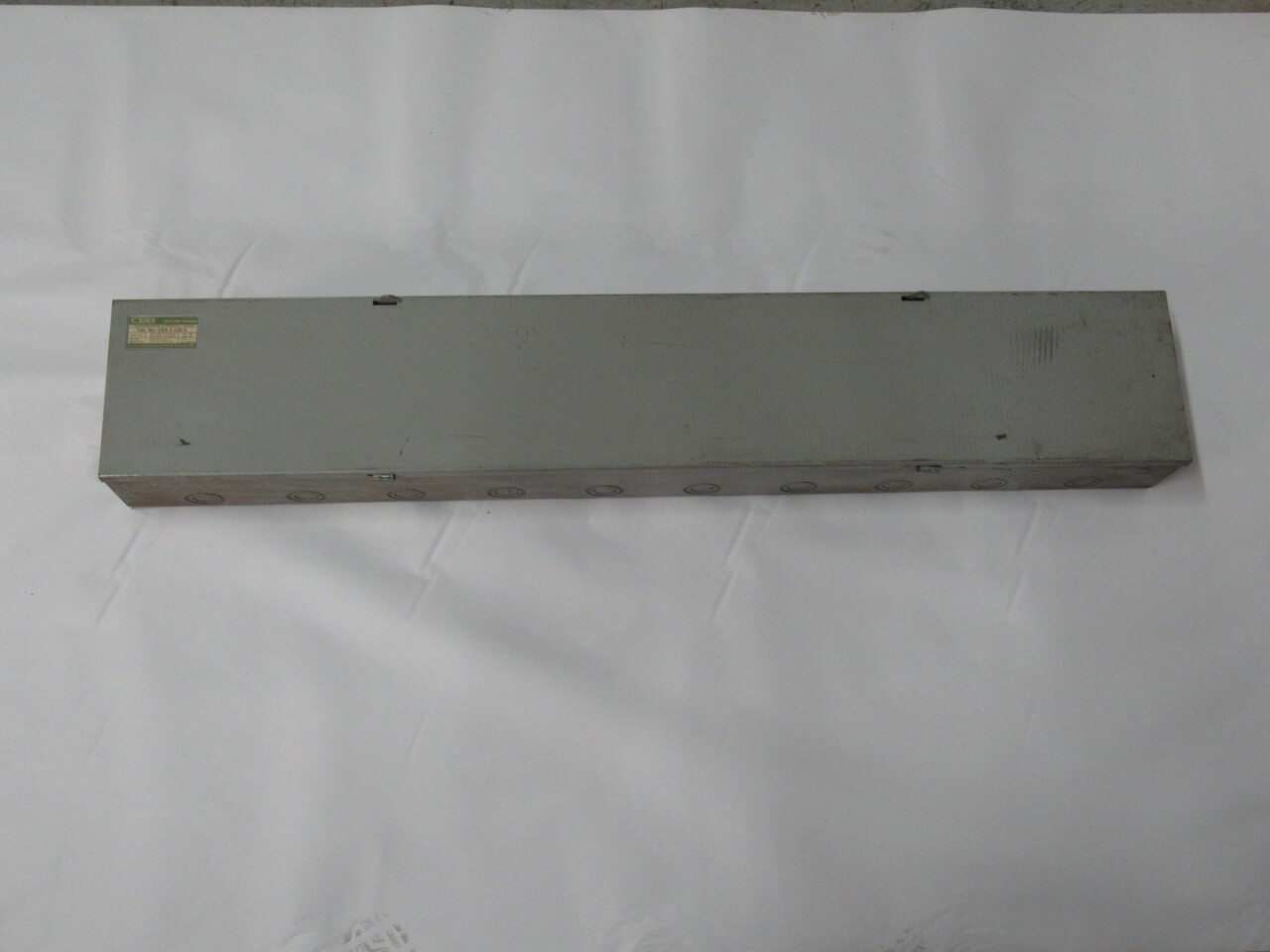 CEB Limited CEB4-225-3 Splitter Trough 600VAC 225A CU Cable SHELF WARE ! NOP !