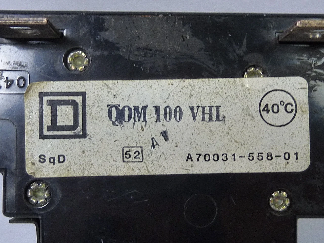 Square D Q0M-100-VHL Miniature Circuit Breaker 100A 120/240VAC 2P USED