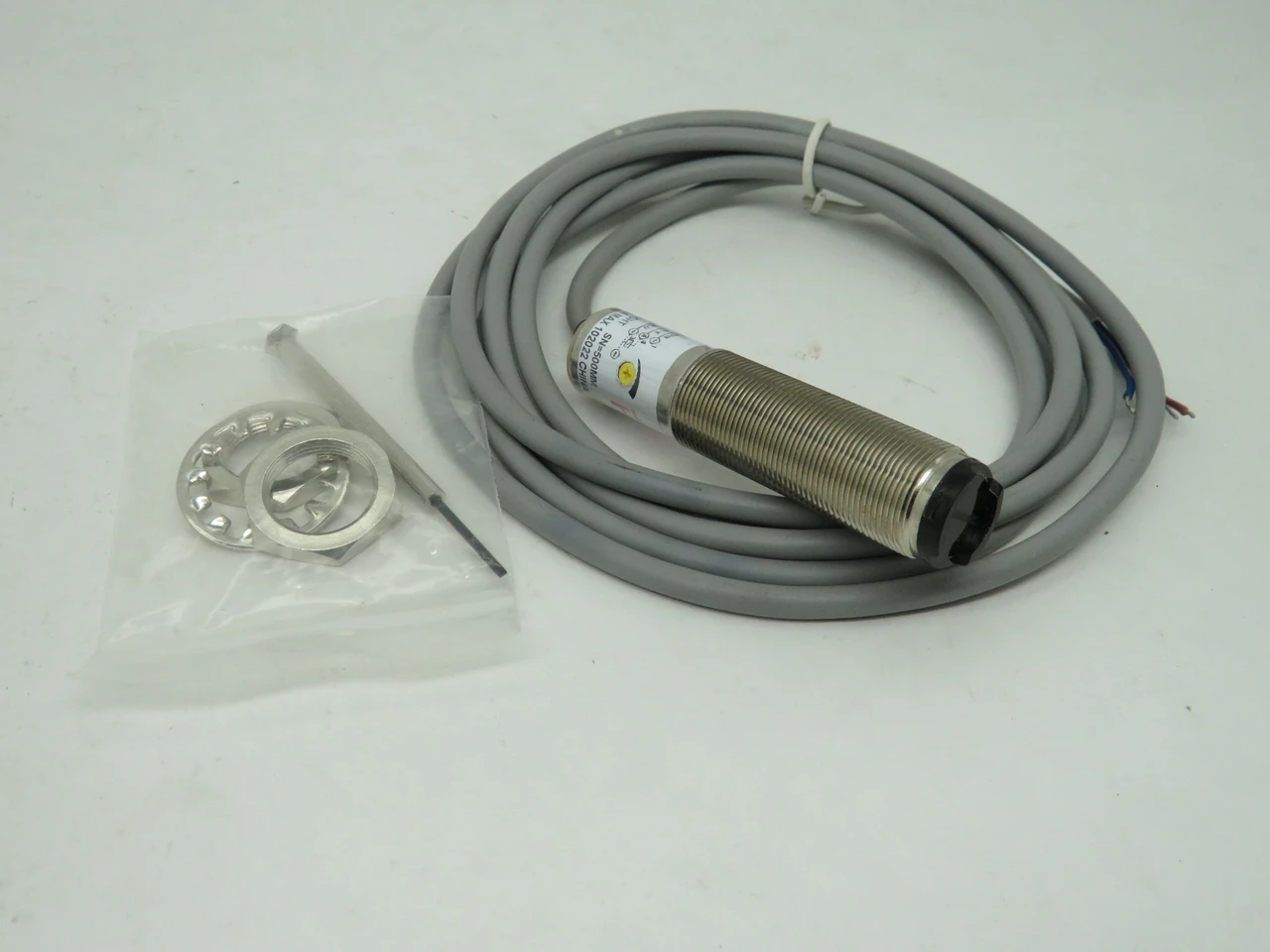 HTM M18B-D0500A-LX9C3U2 Photoelectric Switch 20-250VAC 300mA 500mm NWB