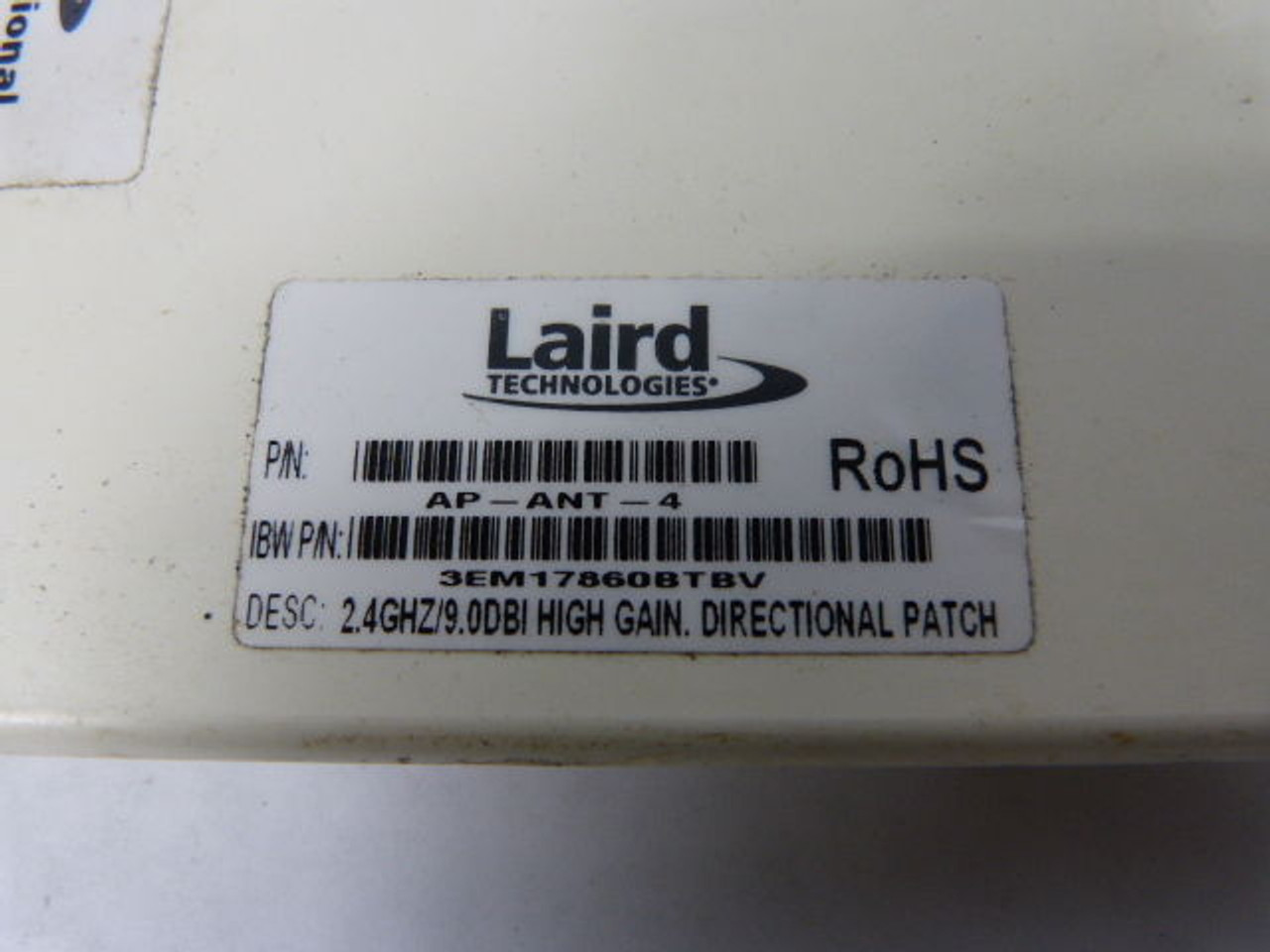 Laird AP-ANT-4 2.4GHz/9.0DBI High Gain Directional Patch USED