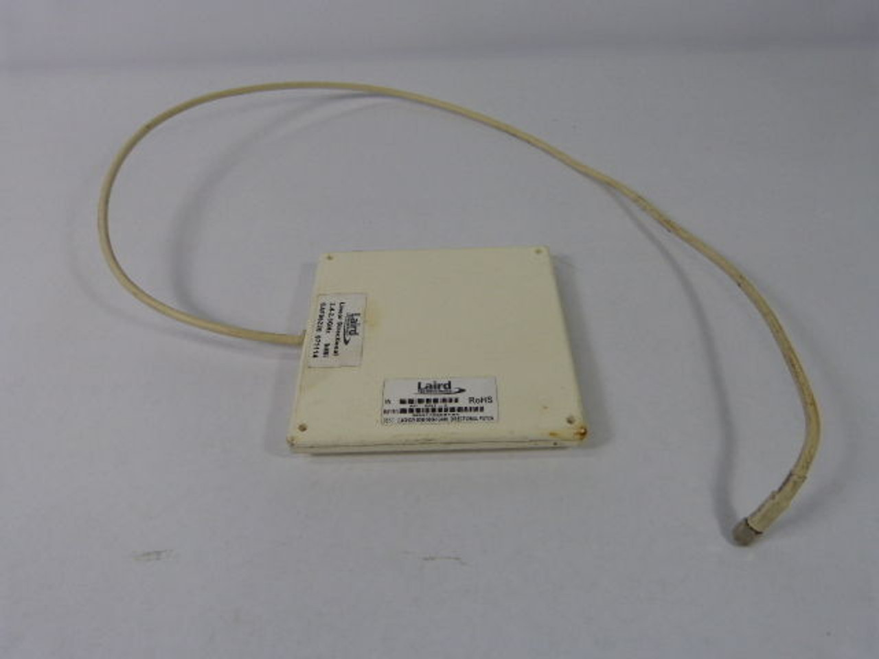 Laird AP-ANT-4 2.4GHz/9.0DBI High Gain Directional Patch USED