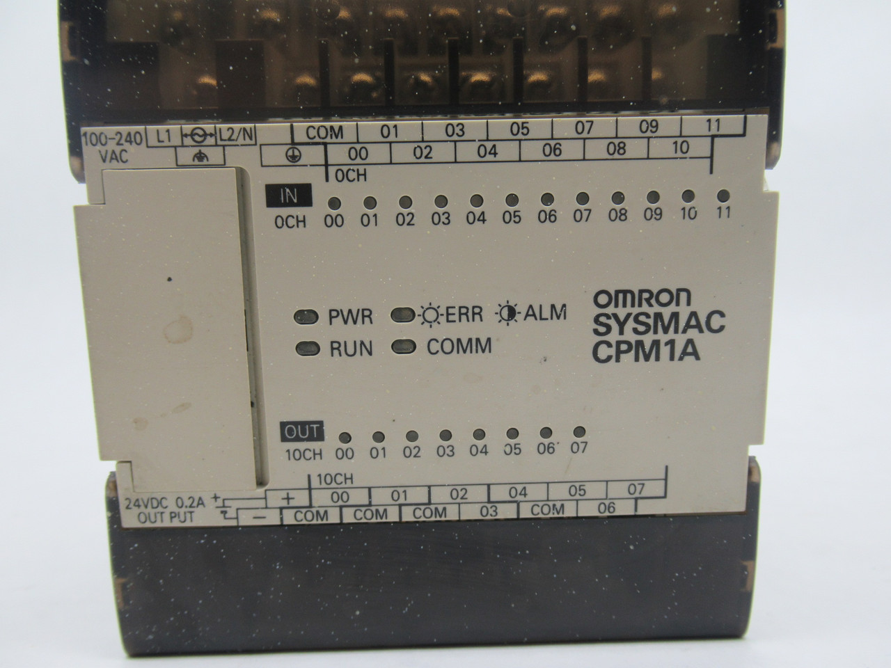 Omron CPM1A-20CDR-A Programmable Controller 100-240VAC USED