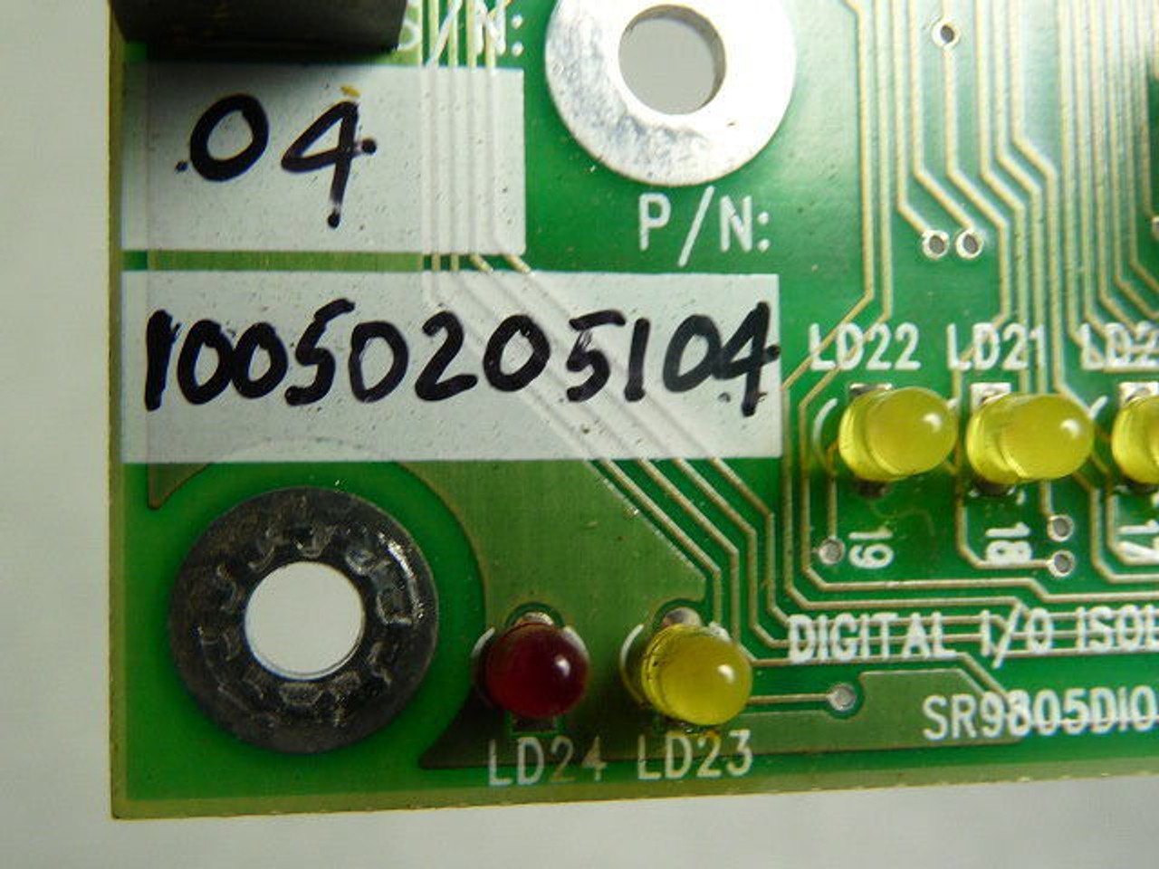 Servo Robot SR9805DI0 10050205104 Digital I/O Isolation Board USED