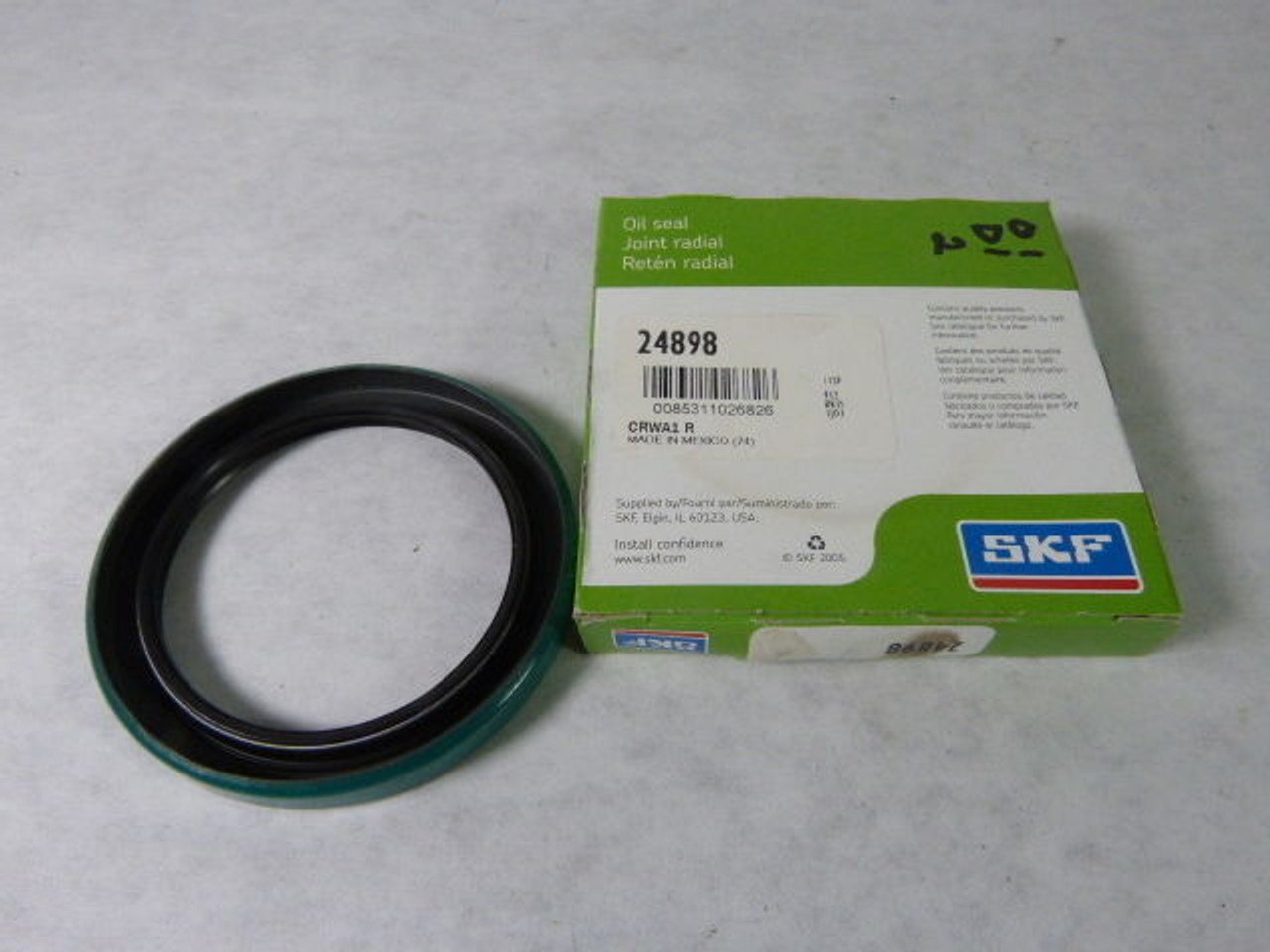 SKF 24898 Oil Seal ! NEW !