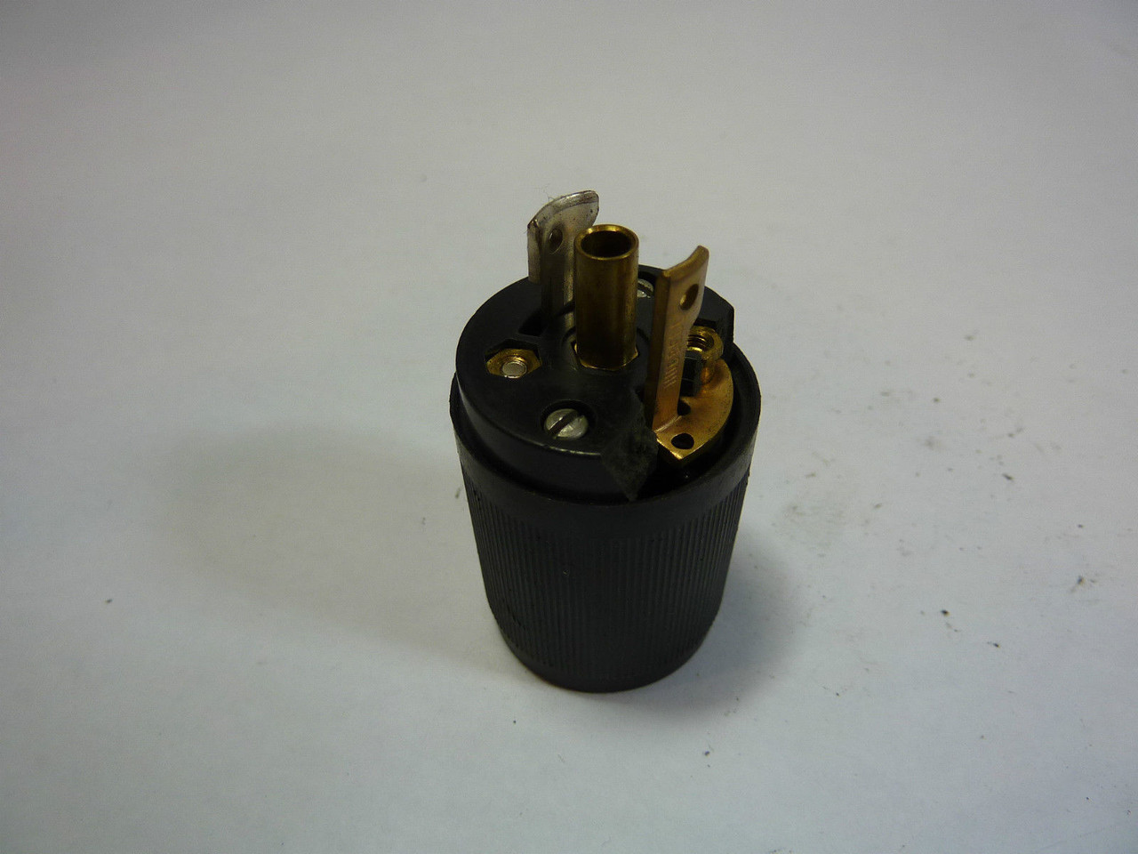 Hubbell HBL7485V Plug 15 Amp 125/250V USED