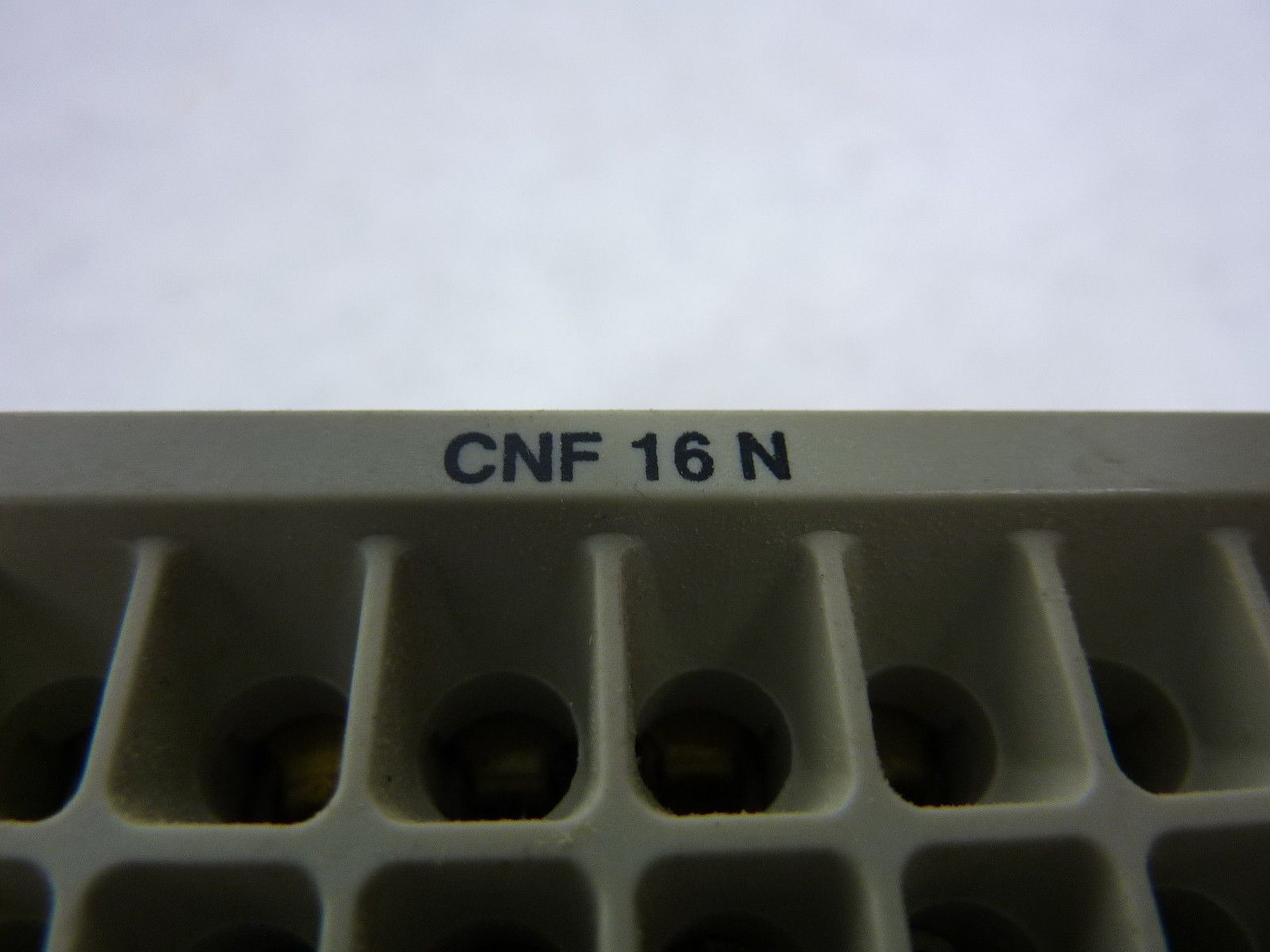 Mencom CNF 16 N Connector  Female 16 Pole 16A USED