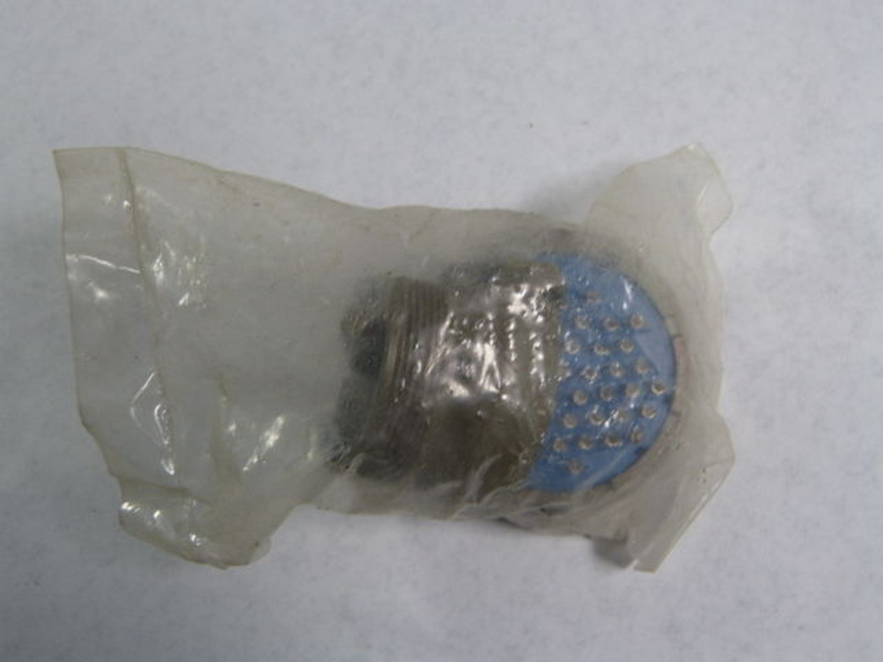 Amphenol MS3106B36-8S Circular Connector Plug Size 36 47-Pin NOP