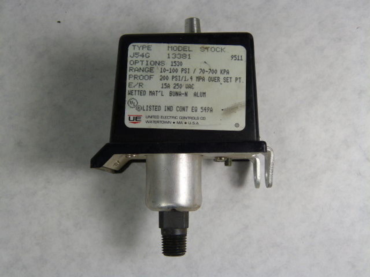 United Electric Controls J54G-13381 Pressure Controller USED