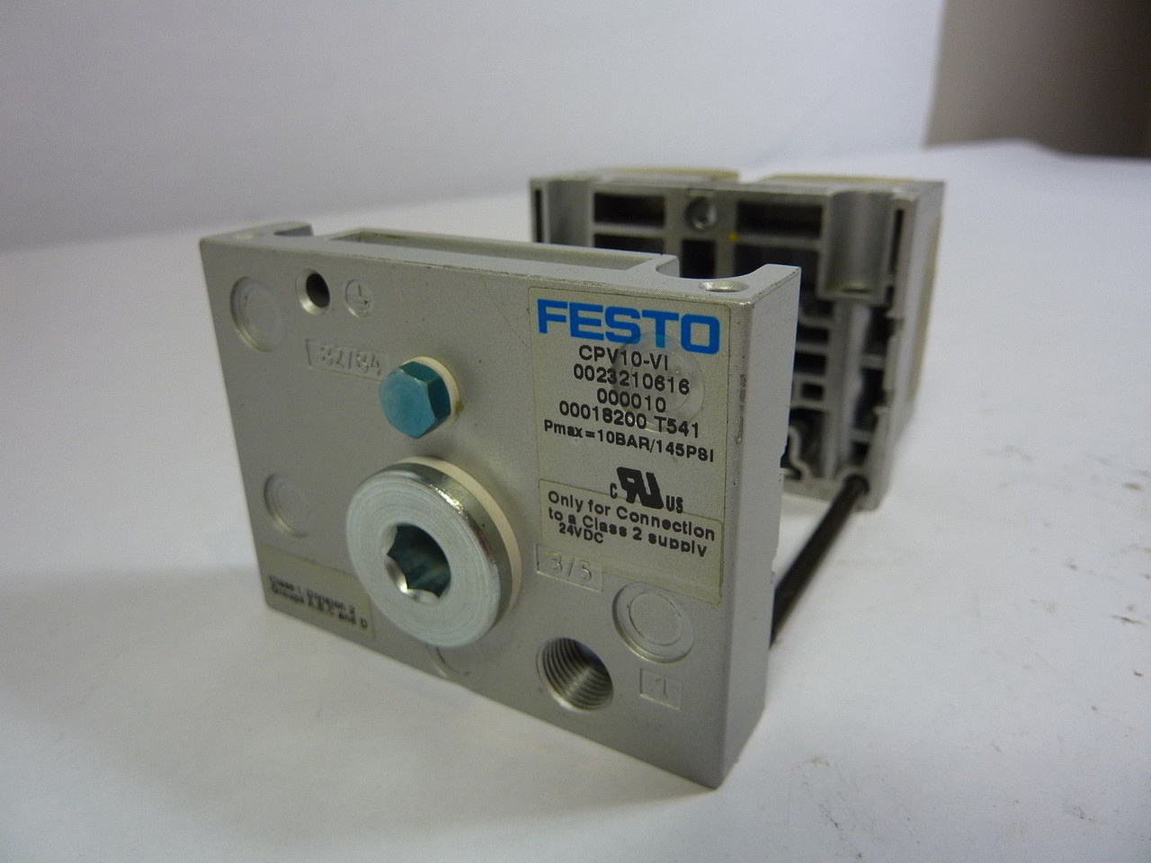 Festo 18200 CPV10-VI Solenoid Valve Manifold Interface - End Kits USED