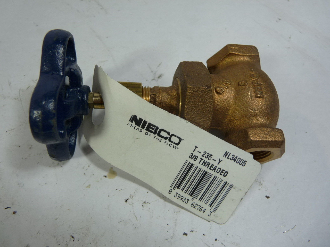 Nibco T-235-Y Class 150 Bronze Globe Valve Threaded ! NEW !