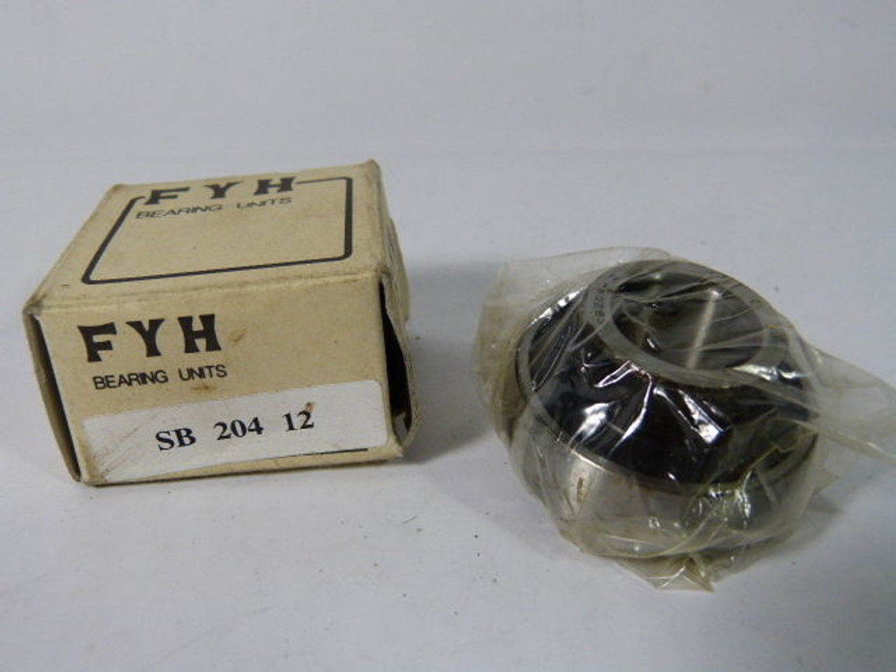 FYH SB204-12 Bearing Axial Insert 19mm Bore 1-25mm HT ! NEW !