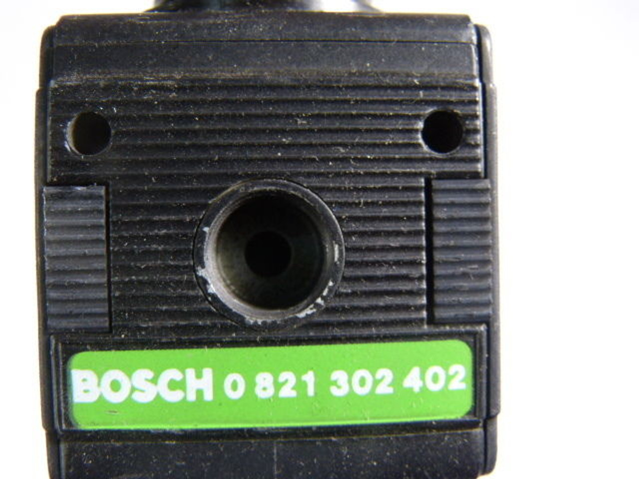 Bosch 0-821-302-402 Pneumatic Valve NL2RGS-G014-GAU-MAN-100-SS USED