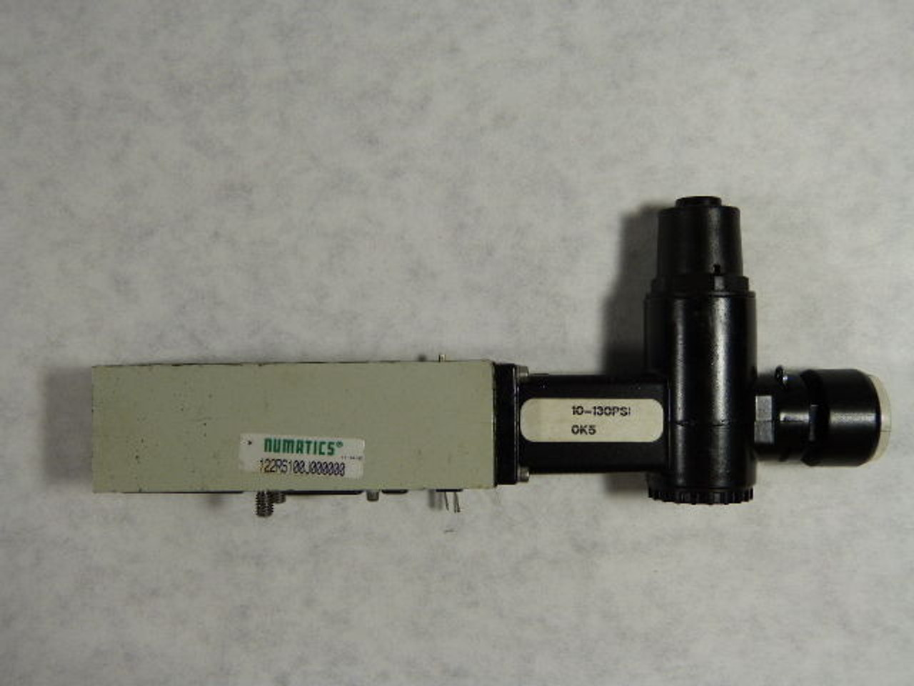 Numatics 122RS100J000000 Single Pneumatic Manifold Regulator 10-130PSI USED