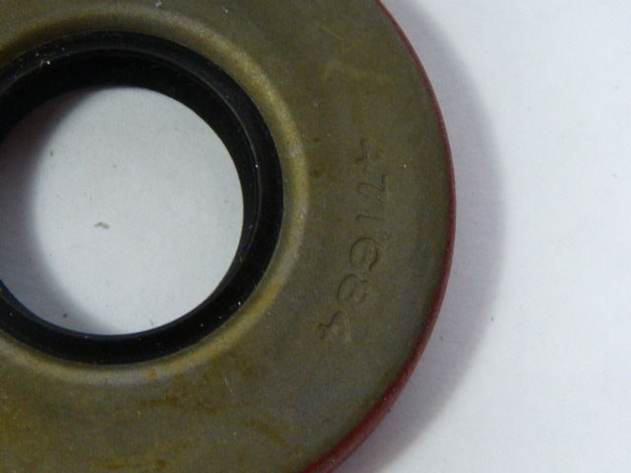 National Seal 471684 Oil Seal USED