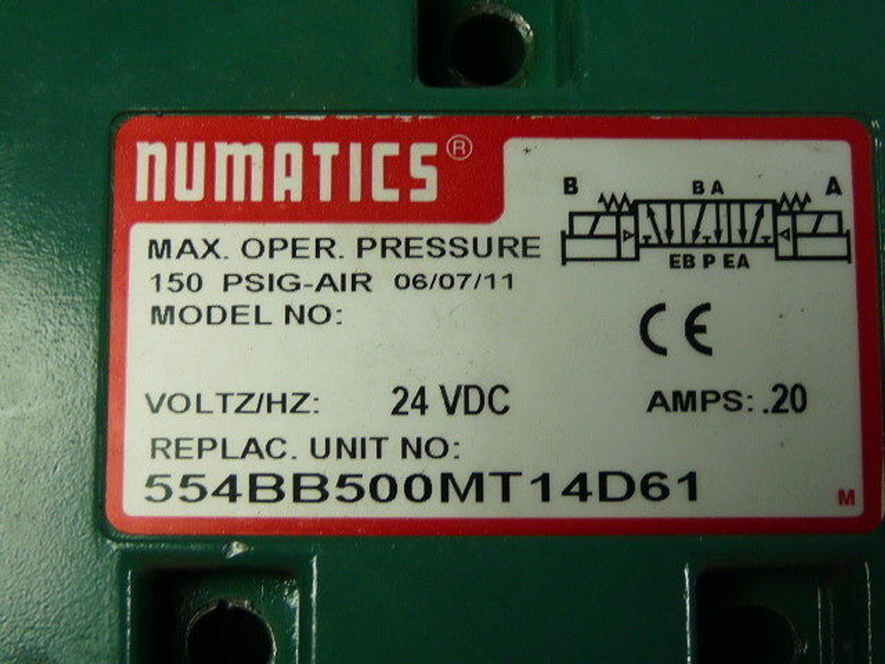 Numatics 554BB500MT14D61 Double Solenoid Control Valve 150PSIG 24VDC USED